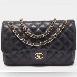 Chanel Classic Double Flap Jumbo Caviar leather